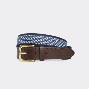 Vineyard Vines Navy Whale Canvas Club Belt, size 36